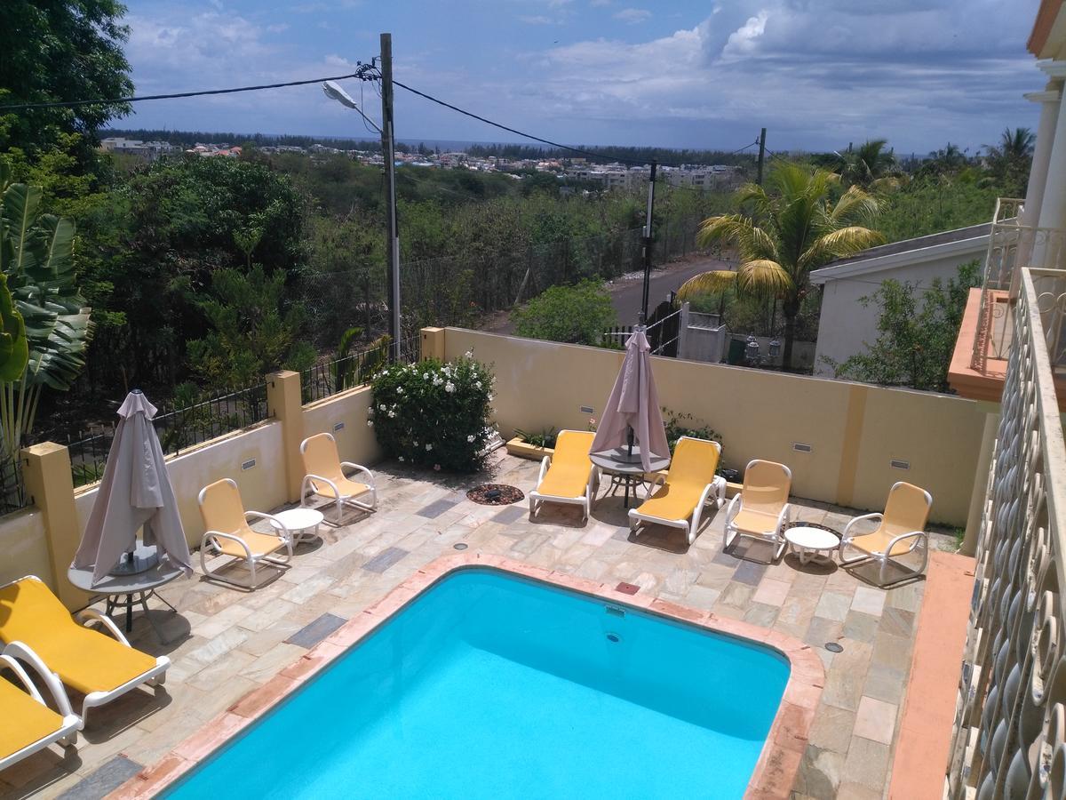 Sweet Escape Villa Flic en Flac Экстерьер фото